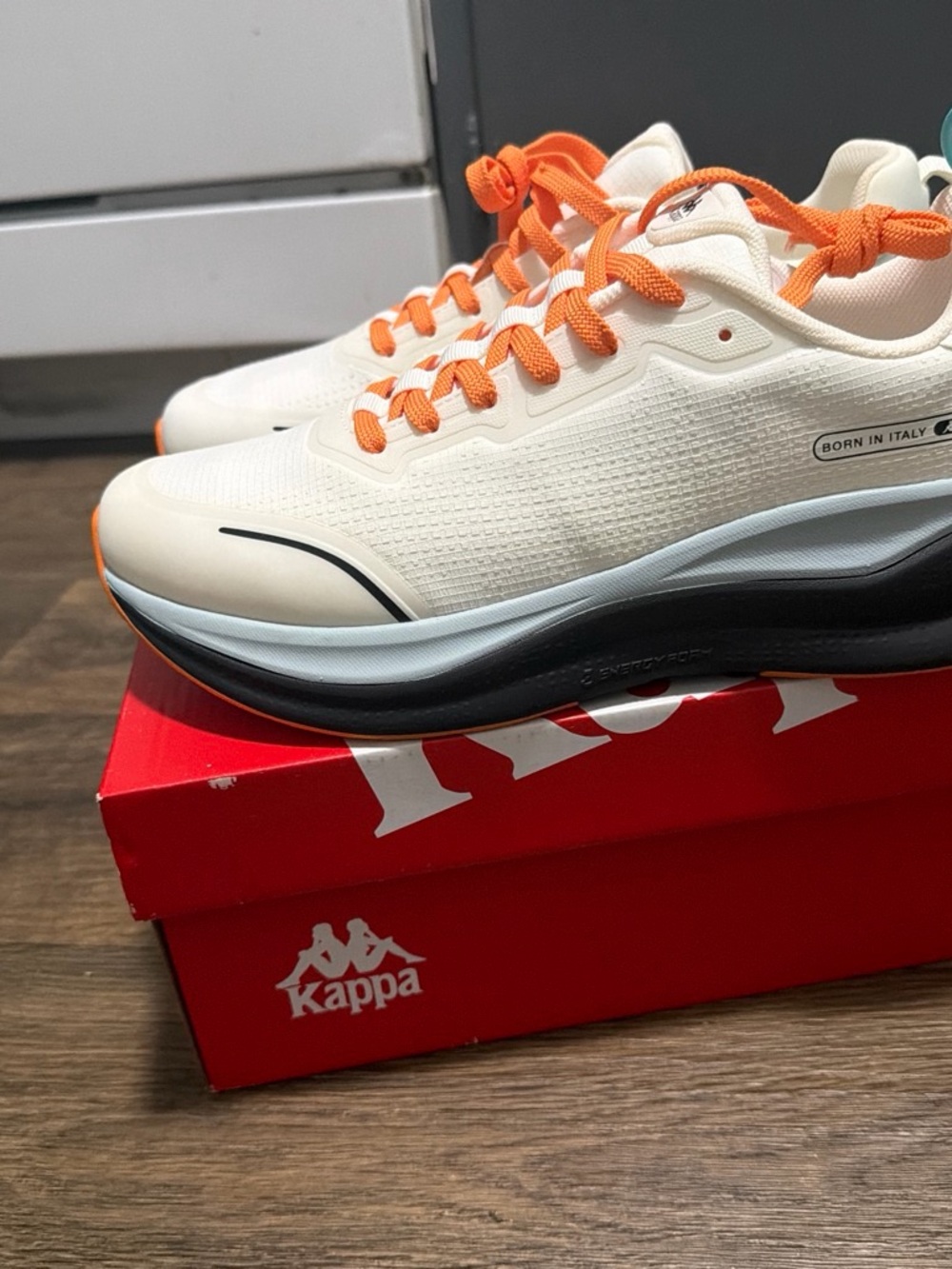 Kappa Men’s Cream & Orange Low-Top Sneakers